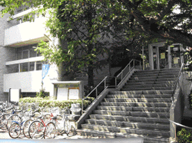 高円寺図書館