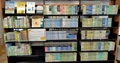 02永福図書館バリアフリー棚正面.jpg